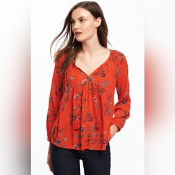 Old Navy woman's floral swing top - Picture 5 of 7